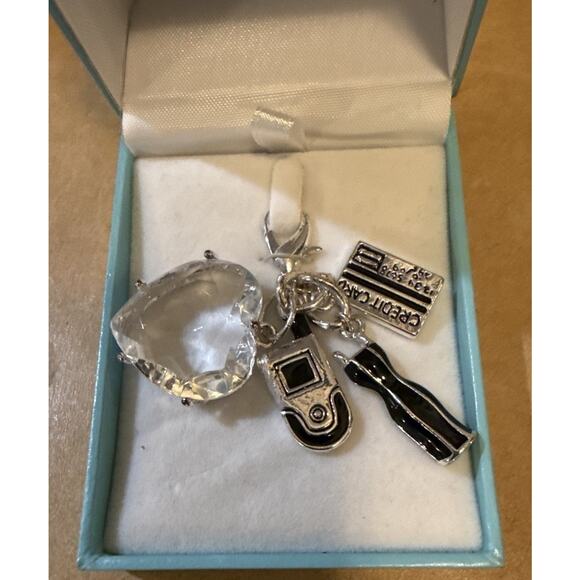 💎 Fashion Diva Charm Pendant Flip Phone Dress Credit Card w/ Box Vintage Y2K - Picture 2 of 6